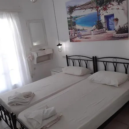 Simos Luxury アパート Naxos City