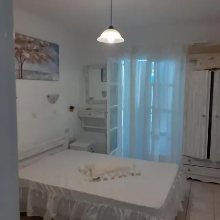 Simos Luxury Naxos City