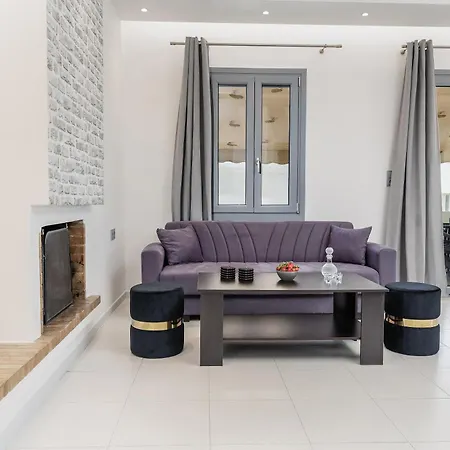 Simos Luxury Naxos City