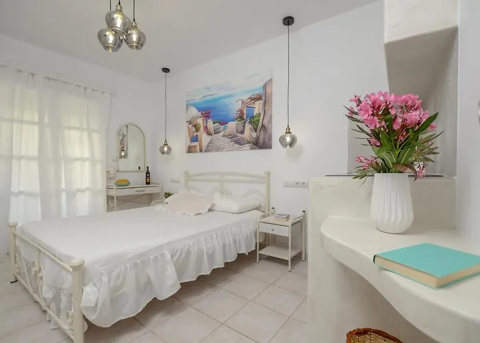 Simos Luxury Naxos City