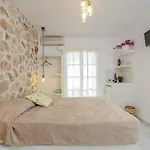 Simos Luxury * Naxos City