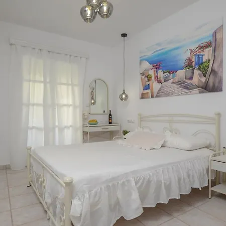 Apartment Simos Luxury Naxos City