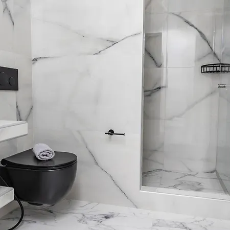 Simos Luxury Apartment