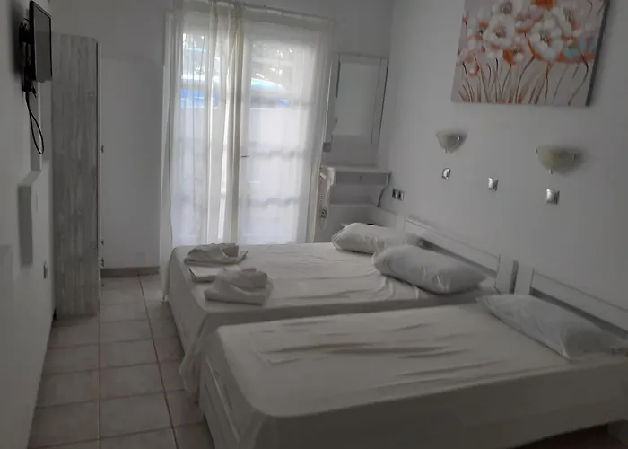 Simos Luxury Naxos City